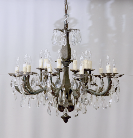 20 Light Chandelier